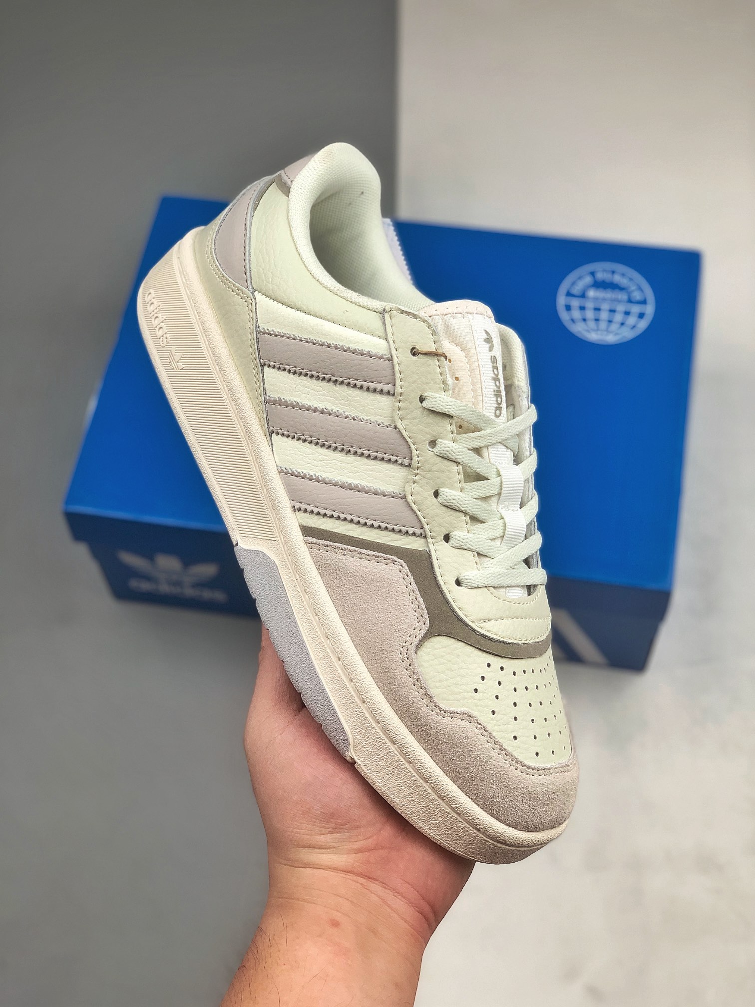 Adidas Courtic GY3591 - Stylish and Versatile Footwear Solution