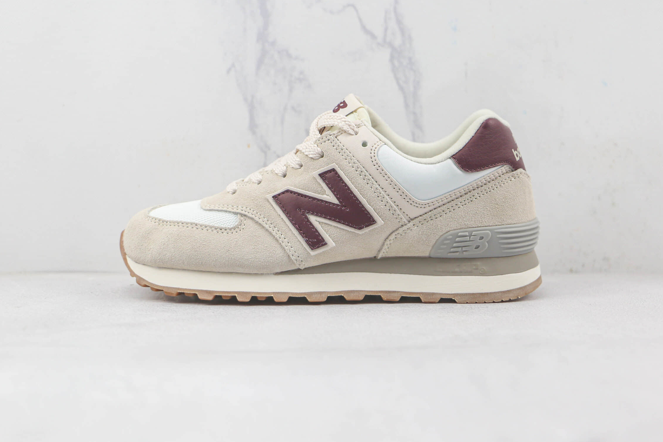 New Balance NB 574 Creamy WL574RCF-B
