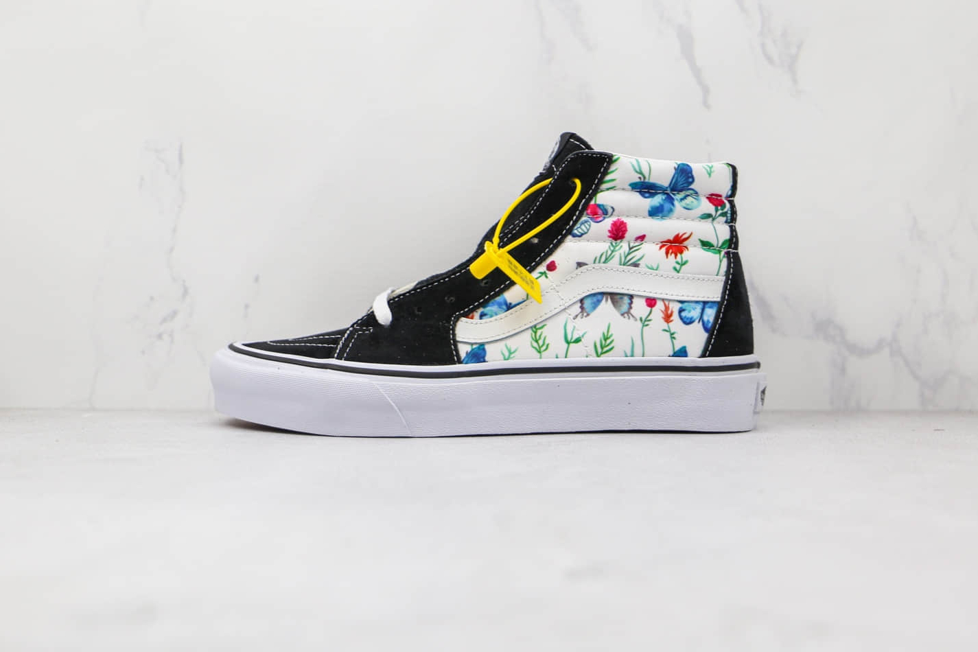 Vans Unisex SK8-Hi High-Top Sneakers Black White VN0A5HXVUC0